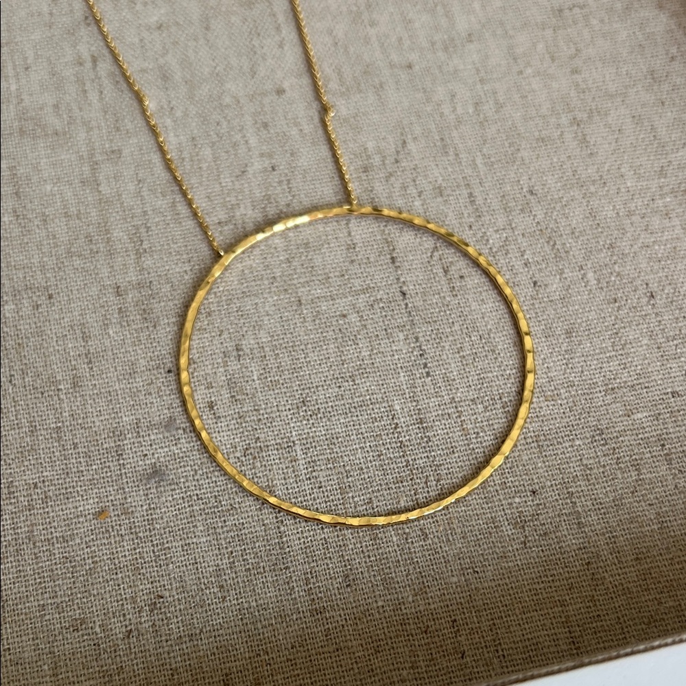 Gold Circle Pendant Necklace